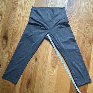 Lululemon Athletica Gray High-Rise Aligns 21” inseam